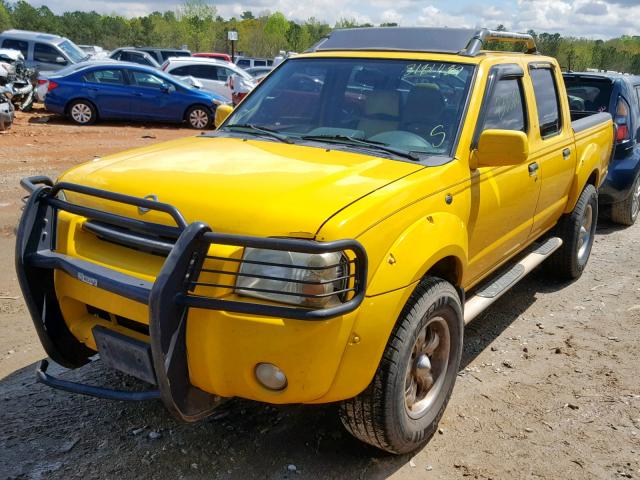 1N6ED27TX3C421875 - 2003 NISSAN FRONTIER C YELLOW photo 2