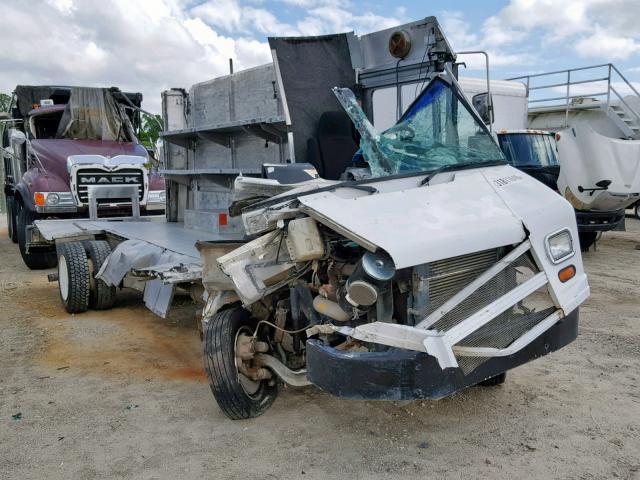4UZA4FF42WC912265 - 1998 FREIGHTLINER CHASSIS M WHITE photo 1
