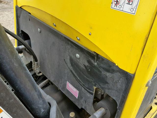 000000D114N02400A - 2003 HYST FORKLIFT YELLOW photo 7