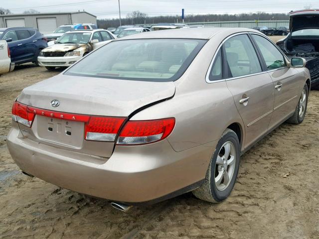 KMHFC46F97A138592 - 2007 HYUNDAI AZERA SE GOLD photo 4