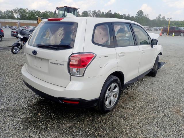 JF2SJAAC0JH433343 - 2018 SUBARU FORESTER 2 WHITE photo 4