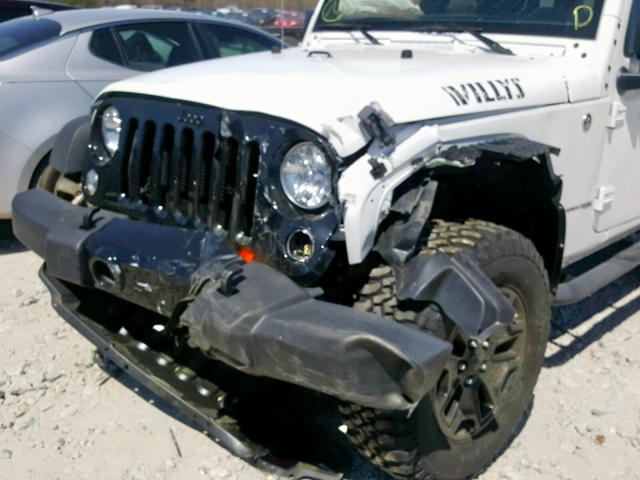 1C4AJWAG7JL835769 - 2018 JEEP WRANGLER S WHITE photo 9