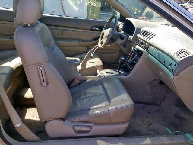 19UYA2259XL013165 - 1999 ACURA 3.0CL GRAY photo 5