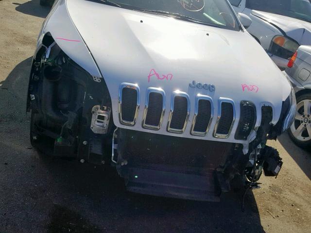 1C4PJLDS0GW342676 - 2016 JEEP CHEROKEE L WHITE photo 9