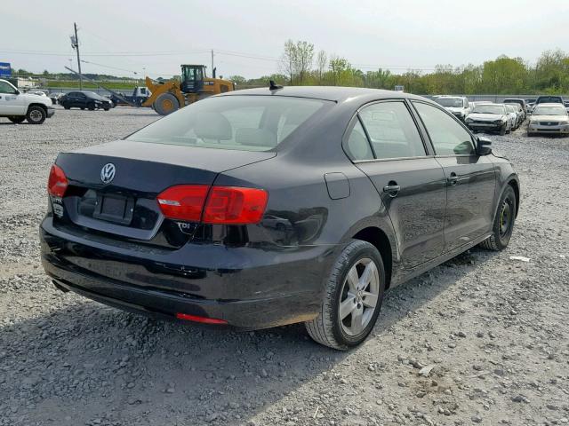 3VWLL7AJ7CM377928 - 2012 VOLKSWAGEN JETTA TDI BLACK photo 4