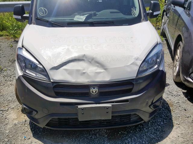 ZFBERFAB3H6F17788 - 2017 RAM PROMASTER 白色 照片 9