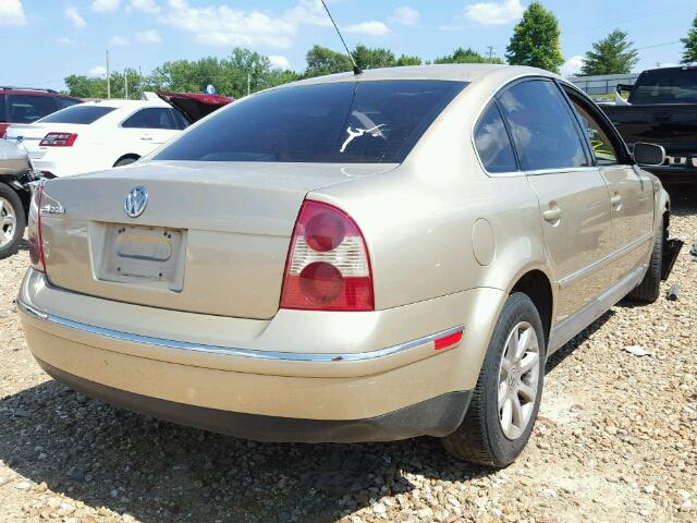 WVWPD63B62P063486 - 2002 VOLKSWAGEN PASSAT GLS GOLD photo 4