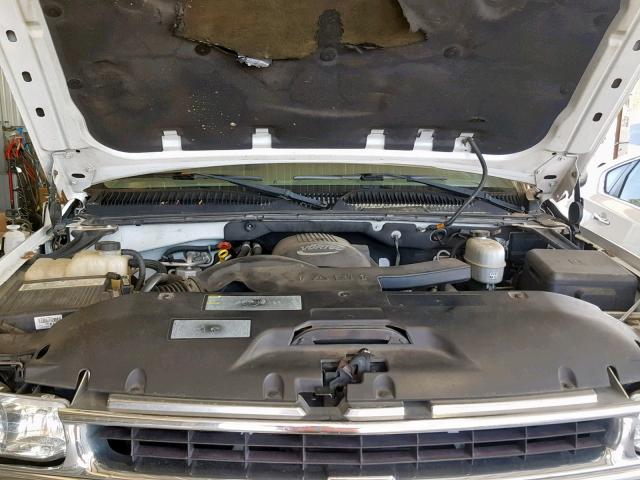 1GNEC16Z45J157175 - 2005 CHEVROLET SUBURBAN C WHITE photo 7