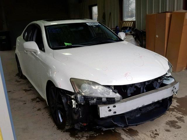 JTHBE262065007541 - 2006 LEXUS IS 350 WHITE photo 1