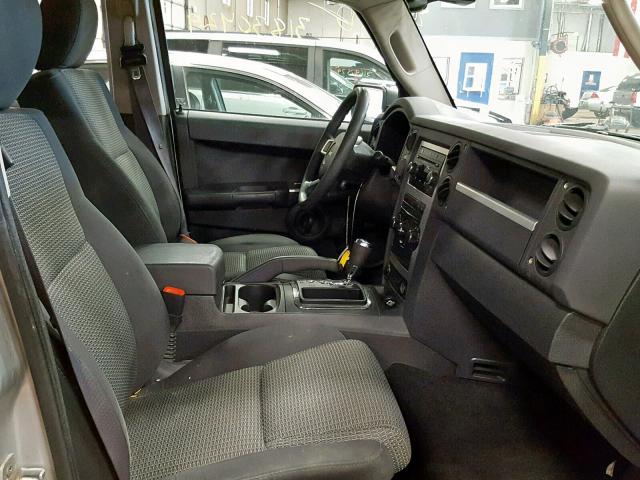 1J8HG48K08C229583 - 2008 JEEP COMMANDER 银色 照片 5