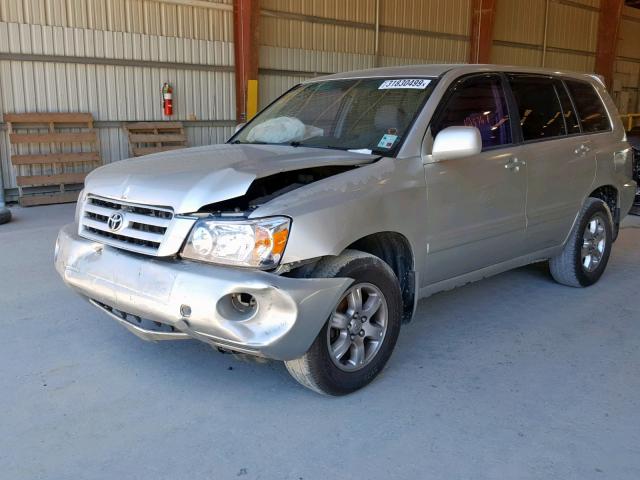 JTEGD21A440082354 - 2004 TOYOTA HIGHLANDER SILVER photo 2