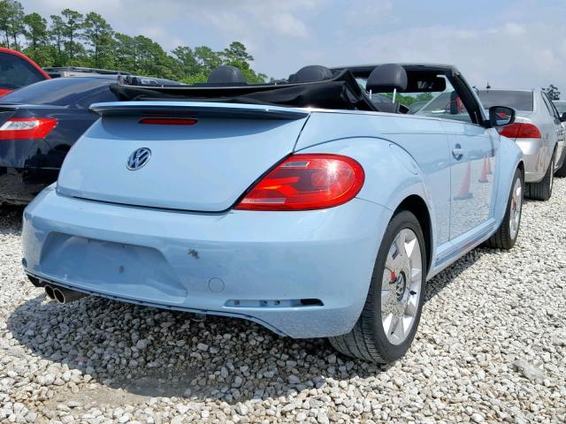 3VW5X7AT9DM822802 - 2013 VOLKSWAGEN BEETLE BLUE photo 4