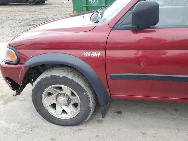 JA4MT21H52J056886 - 2002 MITSUBISHI MONTERO SP RED photo 9