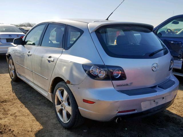 JM1BK343561536485 - 2006 MAZDA 3 HATCHBAC SILVER photo 3