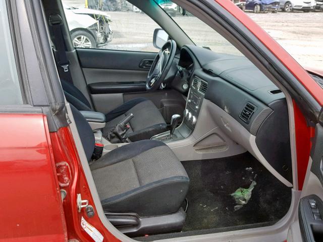 JF1SG66698H728339 - 2008 SUBARU FORESTER S RED photo 5