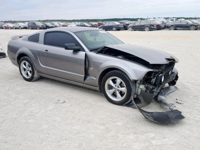 1ZVHT82H695130051 - 2009 FORD MUSTANG GT SILVER photo 1