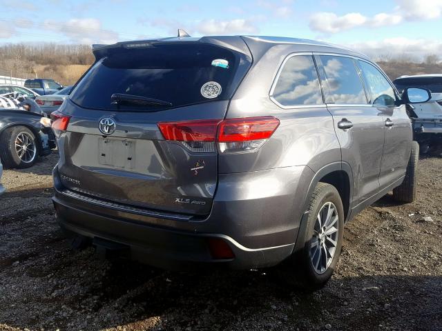 5TDJZRFH8KS563616 - 2019 TOYOTA HIGHLANDER SE  photo 4