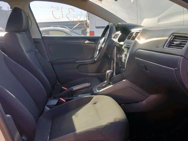 3VW2K7AJ7CM329313 - 2012 VOLKSWAGEN JETTA BASE WHITE photo 5