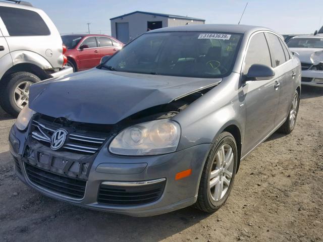 3VWEF71K57M186071 - 2007 VOLKSWAGEN JETTA WOLF GRAY photo 2