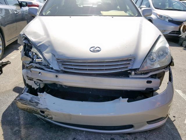 JTHBF30G530118389 - 2003 LEXUS ES 300 SILVER photo 9