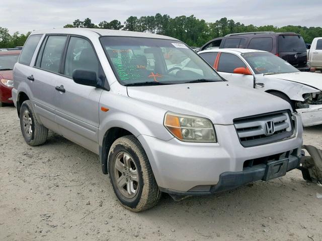 5FNYF28136B045891 - 2006 HONDA PILOT LX SILVER photo 1