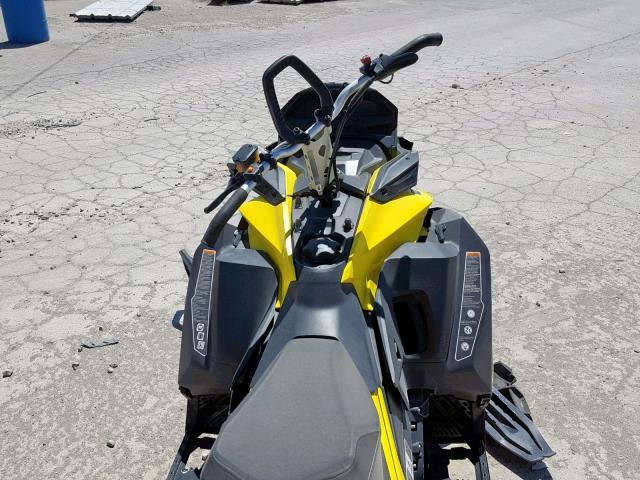 2BPSCFHD5HV000367 - 2017 SKI DOO SUMMIT SP BLACK photo 5