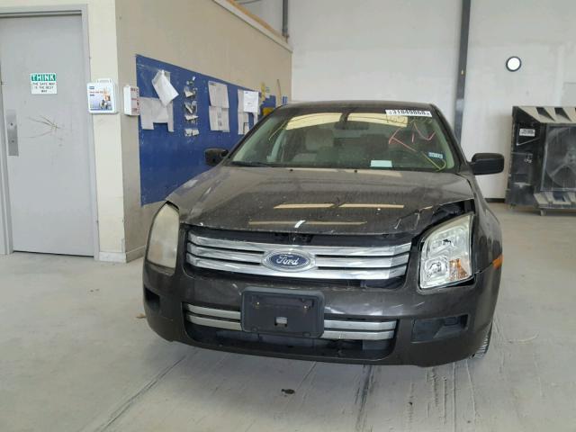 3FAFP06Z26R165235 - 2006 FORD FUSION S GRAY photo 9