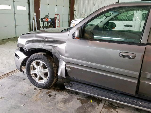 5GAET13M352271004 - 2005 BUICK RAINIER CX GRAY photo 9