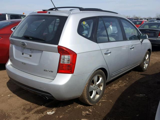 KNAFG526077120478 - 2007 KIA RONDO LX SILVER photo 4