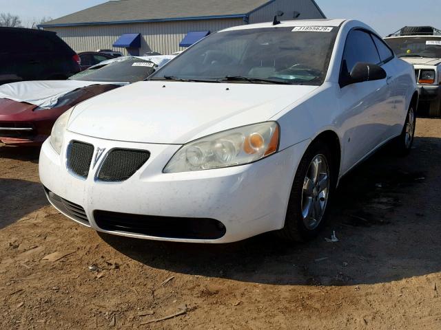 1G2ZH17N694108883 - 2009 PONTIAC G6 GT WHITE photo 2