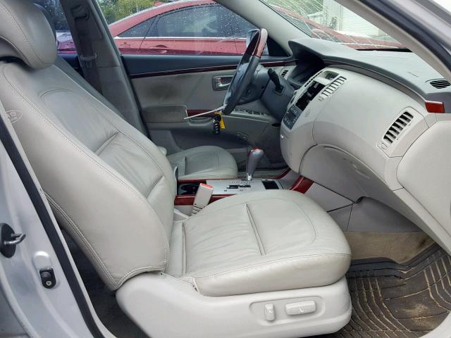 KMHFC46F87A176556 - 2007 HYUNDAI AZERA SE SILVER photo 5