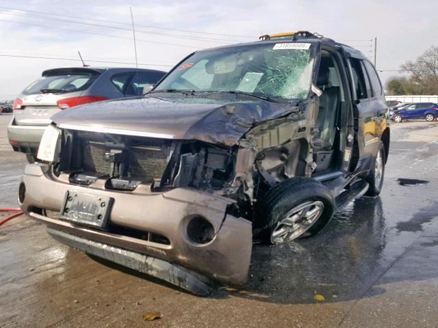 1GKDT13S182161957 - 2008 GMC ENVOY BROWN photo 2