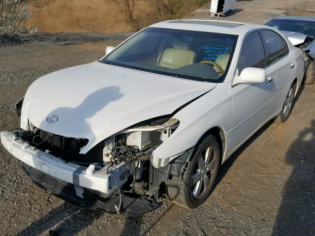 JTHBA30G765160536 - 2006 LEXUS ES 330 WHITE photo 2