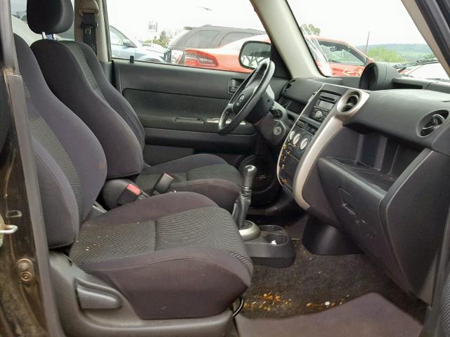 JTLKT334850185779 - 2005 TOYOTA SCION XB 黑色 照片 5