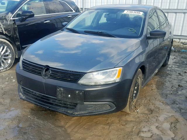 3VW1K7AJ2BM103142 - 2011 VOLKSWAGEN JETTA BASE GRAY photo 2