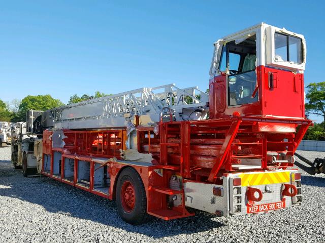 4S7AU34931C037710 - 2001 SPARTAN MOTORS FIRETRUCK RED photo 3