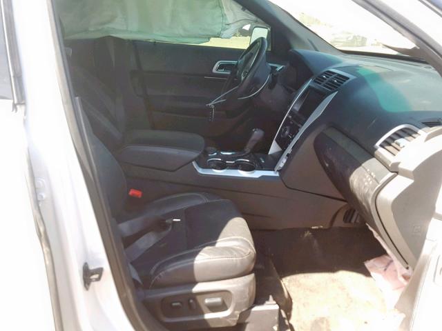 1FM5K8GT9FGC03818 - 2015 FORD EXPLORER S WHITE photo 5