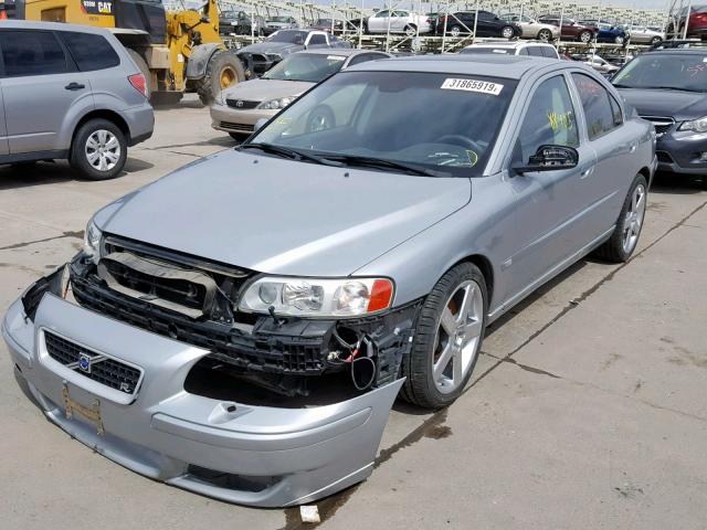 YV1RH527562558215 - 2006 VOLVO S60 R SILVER photo 2