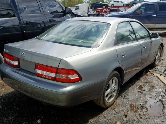 JT8BF28G3Y5088737 - 2000 LEXUS ES 300 GREEN photo 4