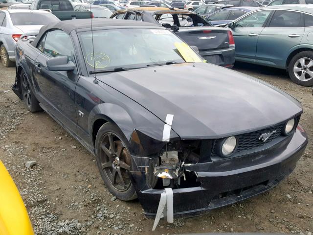 1ZVHT85HX65106794 - 2006 FORD MUSTANG GT BLACK photo 1