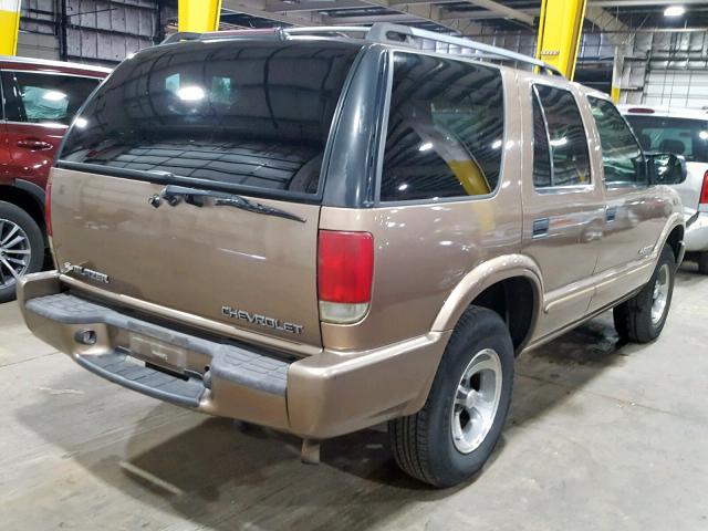 1GNCS13W02K220038 - 2002 CHEVROLET BLAZER TAN photo 4