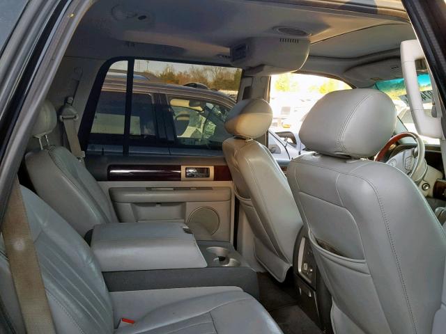 5LMFU28R44LJ26078 - 2004 LINCOLN NAVIGATOR Qara foto 6