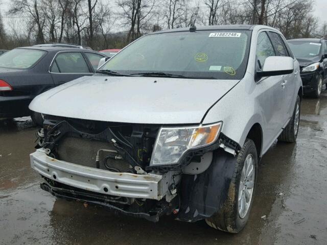 2FMDK4KC6ABA23952 - 2010 FORD EDGE LIMIT WHITE photo 2