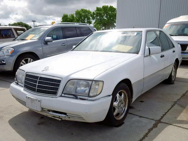 WDBGA32E7PA128745 - 1993 MERCEDES-BENZ 300 SE WHITE photo 2