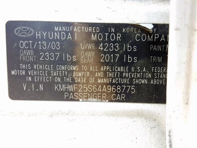 KMHWF25S64A968775 - 2004 HYUNDAI SONATA GL WHITE photo 10