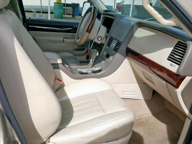 5LMEU88H74ZJ47526 - 2004 LINCOLN AVIATOR ოქროსფერი ფოტო 5
