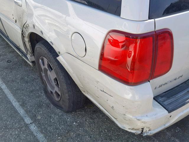 5LMFU27566LJ24088 - 2006 LINCOLN NAVIGATOR 白色 照片 9