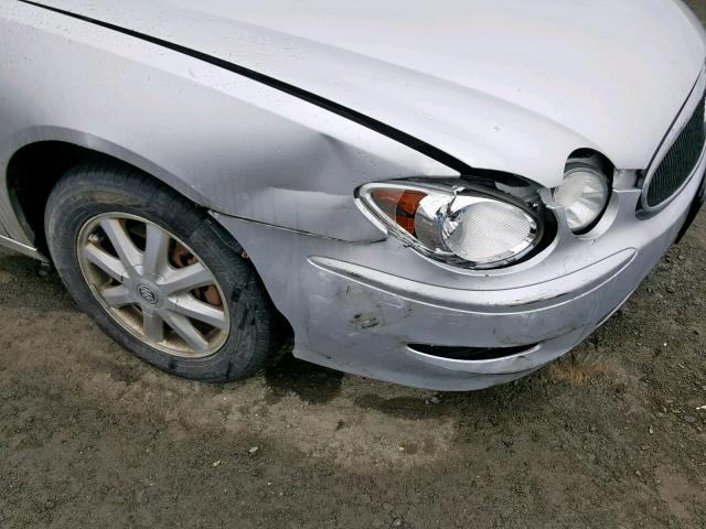 2G4WD532451210942 - 2005 BUICK LACROSSE C SILVER photo 9