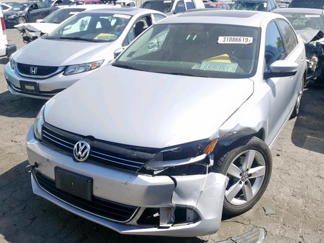 3VWLL7AJ2DM360472 - 2013 VOLKSWAGEN JETTA TDI SILVER photo 2