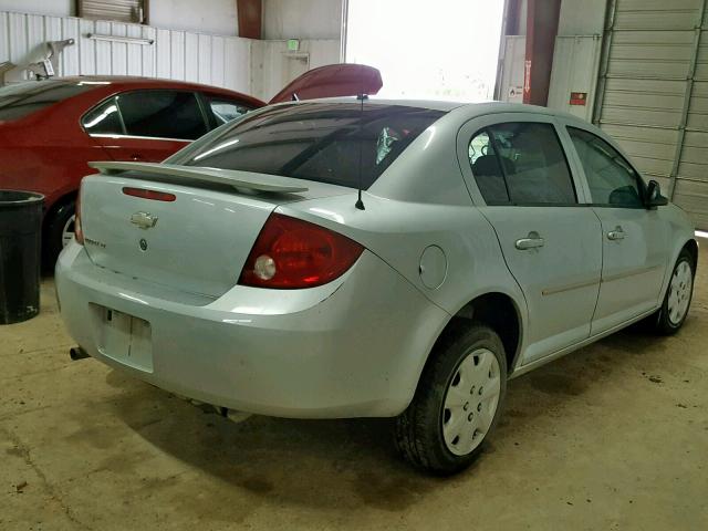 1G1AL55F677241173 - 2007 CHEVROLET COBALT LT SILVER photo 4